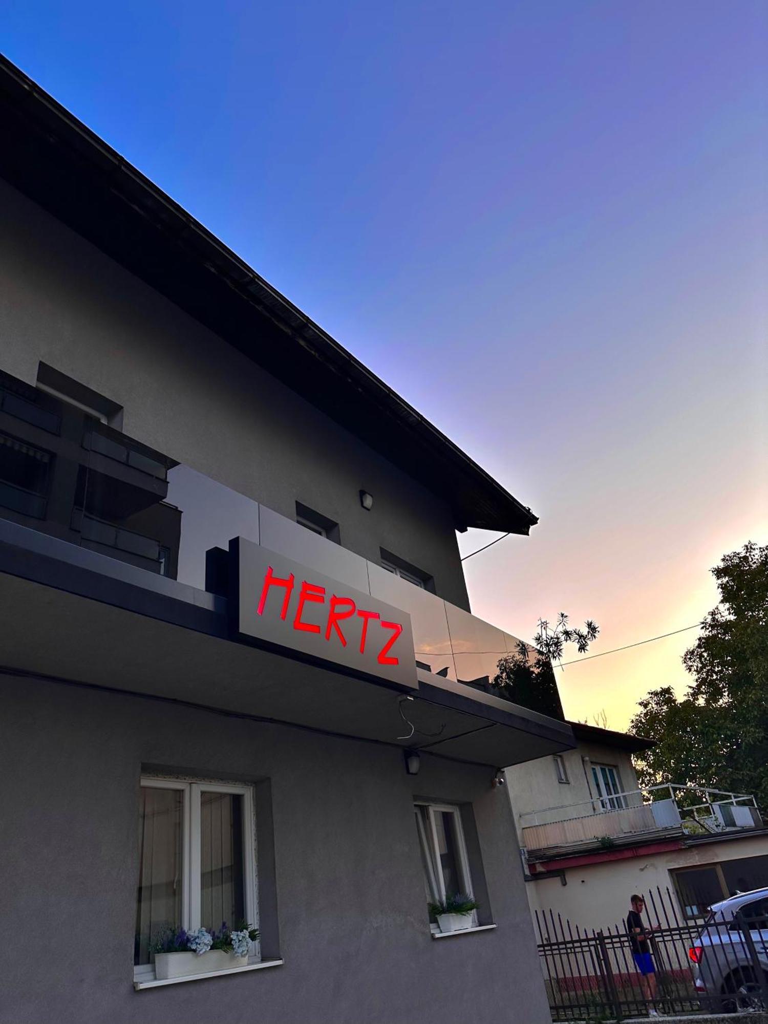 Hostel Herz Banja Luka Zewnętrze zdjęcie